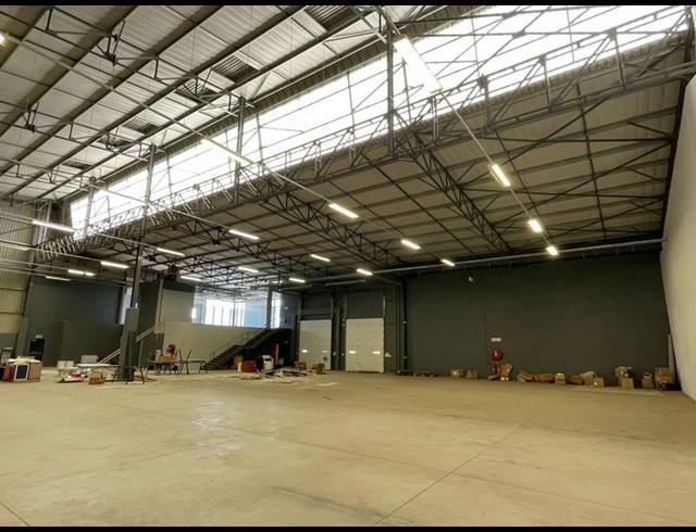 INDUSTRIAL PROPERTY TO RENT IN LOUWLARDIA